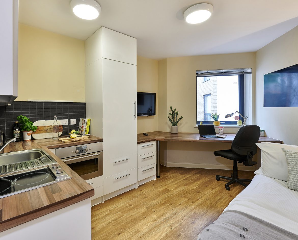 Standard Studio