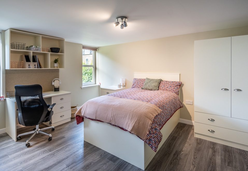 3 Bed Premium