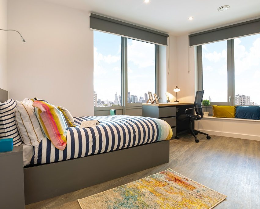 Studio bedroom